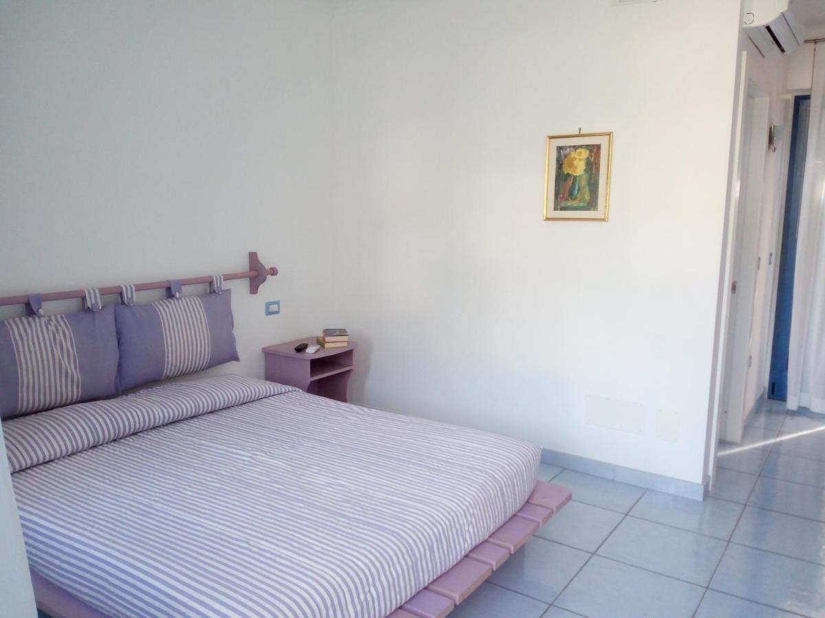 B&B Conca Del Faro Mattinata Bagian luar foto
